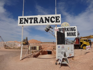 Coober Peedy: Mine