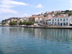 Pylos in Griechenland Pylos, Hafen, Meer, Gebäude, Griechenland Rundreise