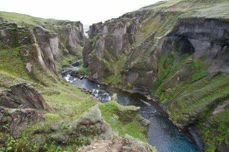 Natur, Island, Thingvellir, Schlucht, Fluss, Familienreise Island, Rundreise Island, rundreise island mit kindern 14 tage