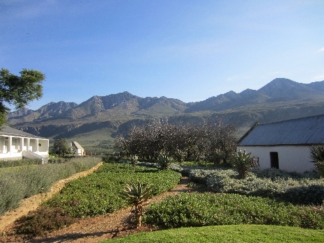 Oudtshoorn Landschaft bei Oudtshoorn