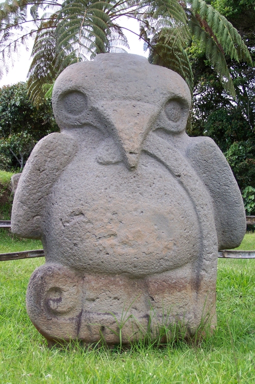 Statue im Archäologischen Park San Agustín Rundreise Kolumbien, Kolumbien Rundreise, San Agustín, kolumbien rundreise 3 wochen