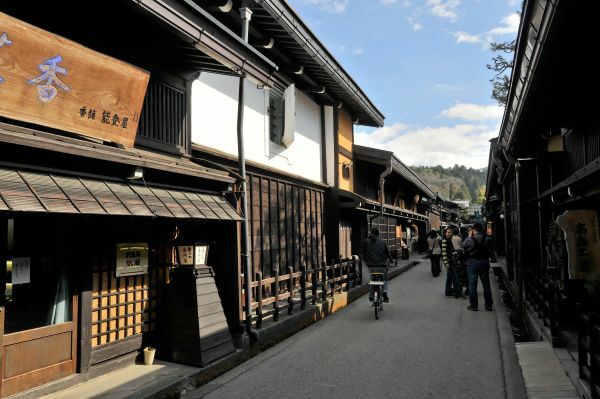 Takayama Straße, Takayama, rundreise japan 3 wochen, Japan Rundreise 3 Wochen