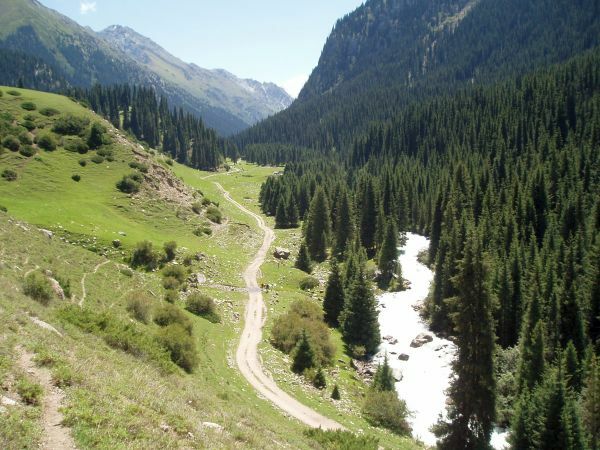 Ein Landschaftsbild der Seidenstraße Seidenstraße, Landschaft, reise seidenstraße