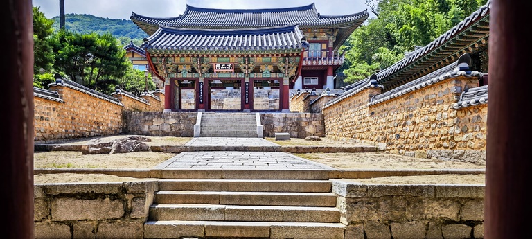 Buddhistischer Beomeosa-Tempel in der Nähe von Busan Beomeosa, Tempel, Buddhistisch, Authentisch, Busan