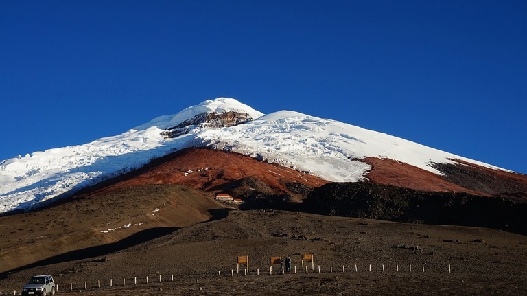 Cotopaxi Der Cotopaxi Vulkan in Ecuador mit Schnee bedeckt